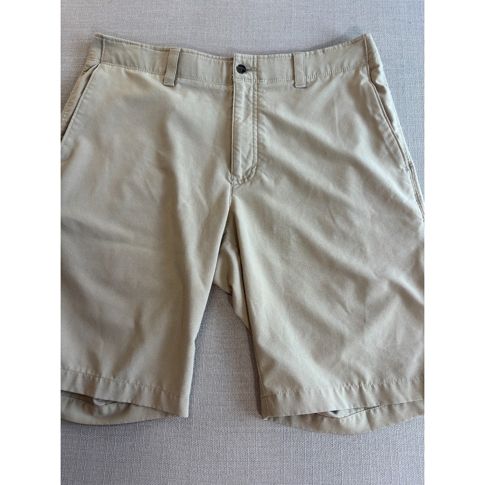 Callaway Men's Beige Golf Performance Shorts Size 34